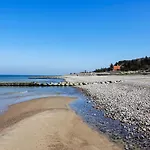 6 Person In Graested-by Traum Græsted