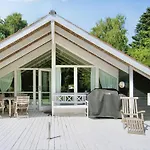 6 Person In Graested-by Traum Græsted